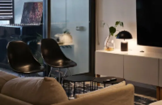 2BR Apt at Haymarket /Chinatown (Free Parking*)