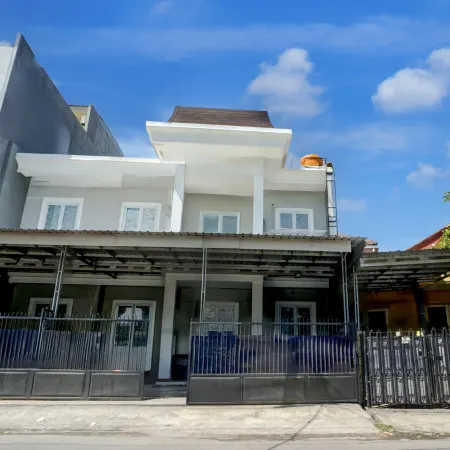 OYO 94818 Sabina House Syariah