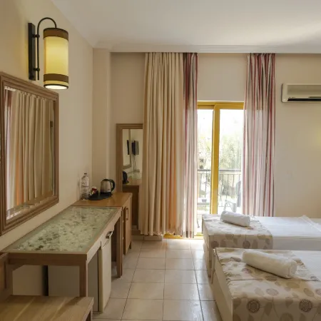 BELPOİNT BEACH HOTEL Отели рядом с достопримечательностью «Пляж Бельдиби»