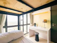 S&D 2BR 10-AF Pool, Gym, SmartTV beside Ferry Terminal-One Residence - New