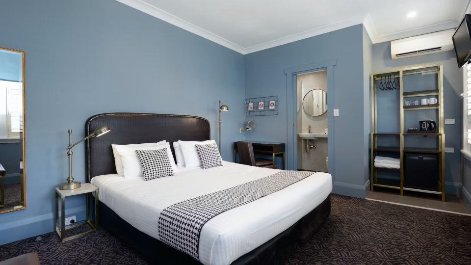 Hotel Emerald