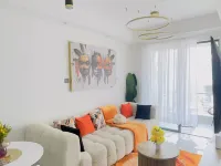 AVÉRA - Gym + heated Pool + Parking + Gaming Hotels in Nairobi