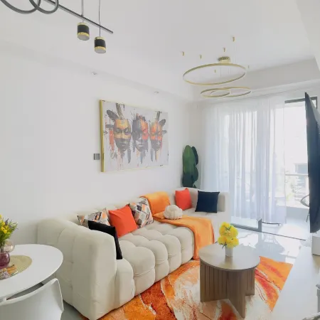 AVÉRA  - Gym + heated Pool + Parking + Gaming