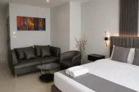 Sunny Beach Residence - พร้อมระเบียง
