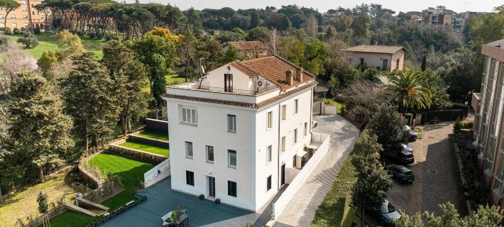 Monastero San Pietro Claver Hotele w: Rzym