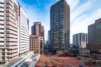 HAVN Aparthotel by Totalstay Hotel dekat South African Jewish Museum