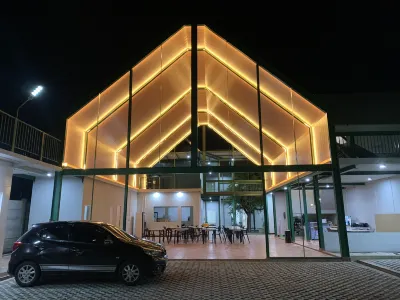 Passifika Sumbawa Guesthouse Hotels in Pasir Putih