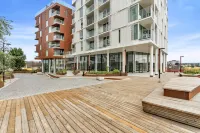 LUX Hotel Apartments Hotels near Mormorparken