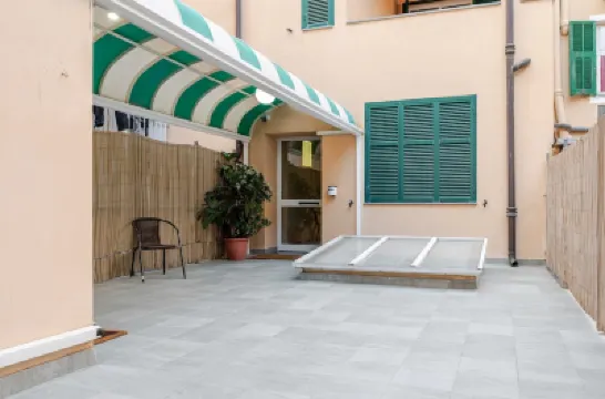 Hotel 3 Cosy Rooms for a Unique Stay Hôtels à proximité de : Gare de Ventimiglia