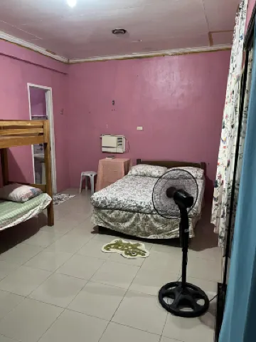 Cozy Pink Family Room