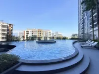 อนาสตา เรสซิเดนซ์ แอท อะไรส์ - สระว่ายน้ำแบบอินฟินิตี้