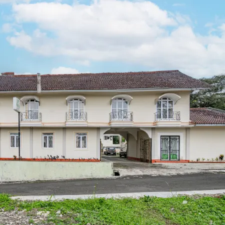 Capital O 93949 Hotel Popuci By Pupa Hospitality