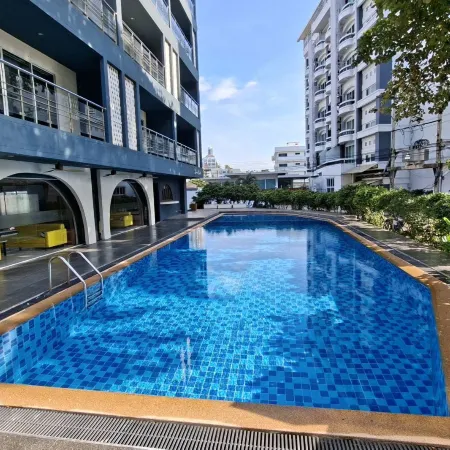 Sea Dream Jomtien Beach