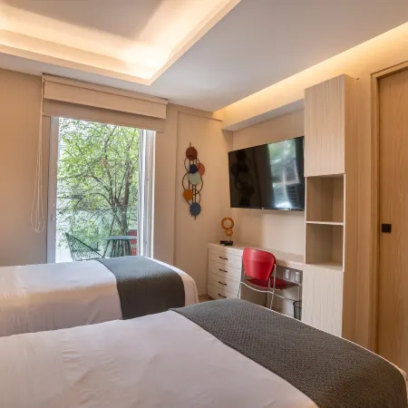 TO BE SUITES