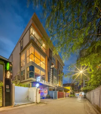 SHIN HOSTEL RATCHADA (ROTFAI) - 호스텔