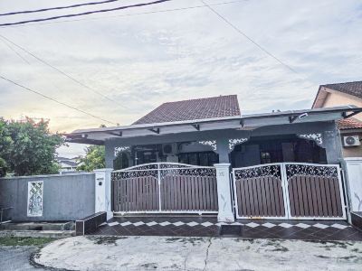 Spacious 5-Bedroom House BBQ Event Wedding at Kuantan by HCK