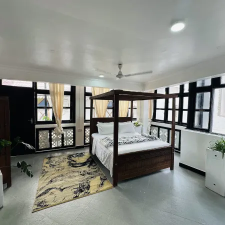 Norart House