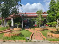 Rooster Mekong Resort Hotels in 