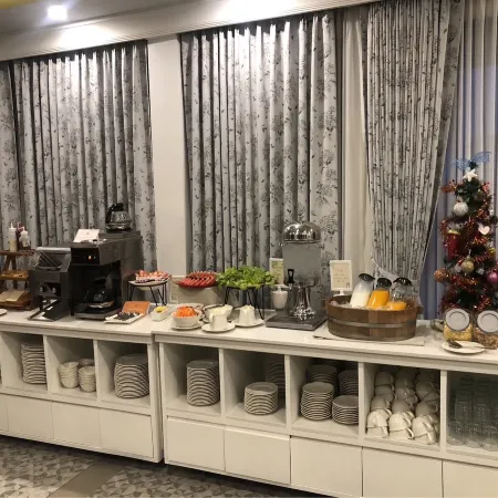 Huern Kan Thong Hotel