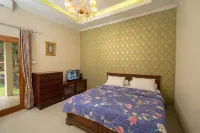 Private Villa - Griya Bayan Kraguman Hotels in Klaten