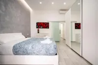 Casa di Carly - large cozy retreat in center