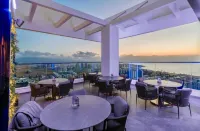 Grand Sapphire Apartment