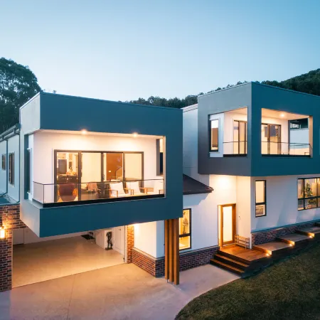 Ayubo in Apollo Bay