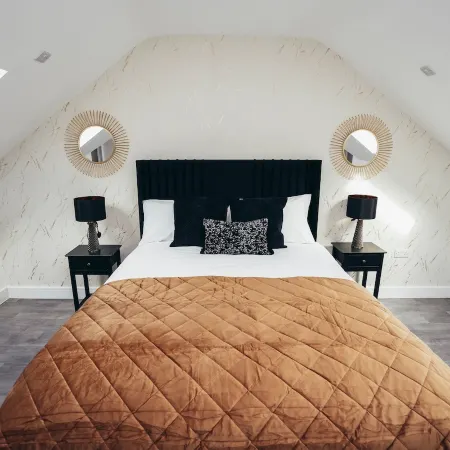 Queensferry Collection – Residence 8