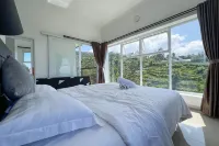 4 BR Villa Casa De Valley View Lembang with Billiard, Karaoke & Mountain View - Villaer
