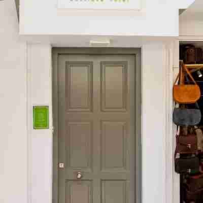 메트로폴리탄 펄 부티크 호텔 Hotel Exterior