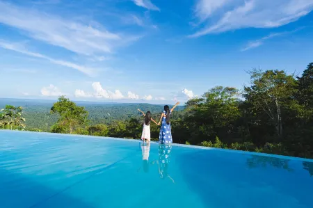 Heimatlos Amazon Lodge