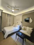 Central Modern Cosy Condo - The Linear Suite
