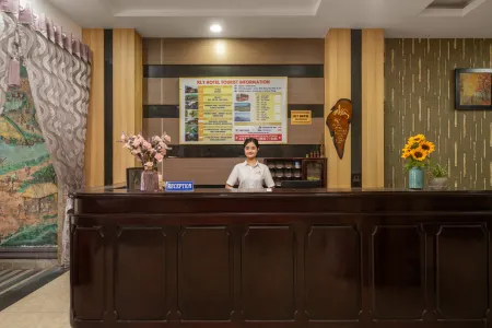 KLY HOTEL Отели рядом с достопримечательностью «Tomb of Dục Đức»