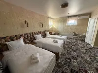 AL MARYAM HoteL