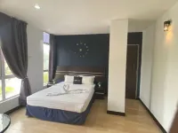 Get Inn Hotel @ 1 Capital Holdings - 2-Star