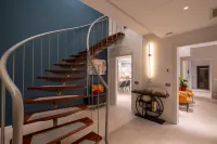 VIVI MILANO 5 bussiness room Hotels in Pero