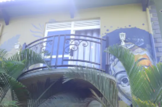 Hide Out Lake Villa Uganda