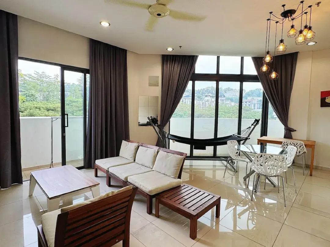 [Corner Unit] Desa Parkcity Homestay - 프탈링자야