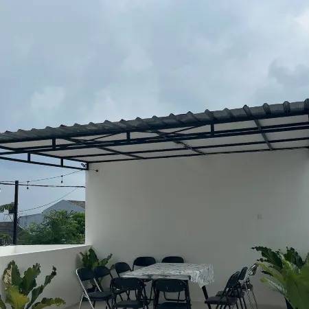 Villa Casa Gloria, 3 BedRooms AC Private Pool Rooftop