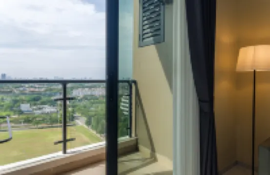 Calma 2BR IV @Skyhouse Apartment