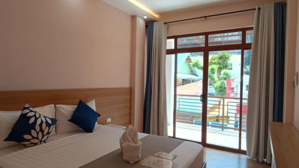 Beehive elnido tourist inn