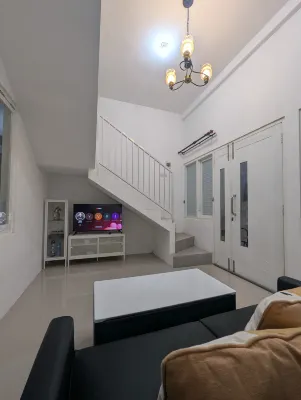 3BRCozy House JatimPark - Parkering