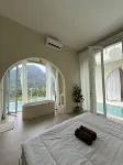 Canvas Cottage