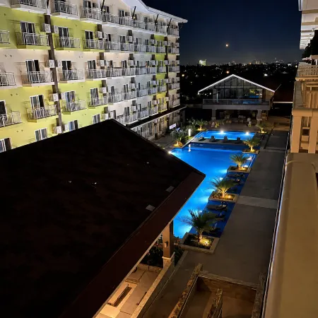 Condo Just 2 Minutes from Mactan-Cebu International Airport