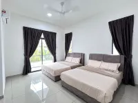 960 Taman Lagenda Kulai Johor Malysia Hotels in Sedenak
