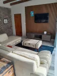 Transit Haven: 2-Bed Retreat