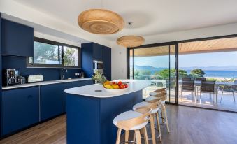 Villa la Madrague - Sea View - 2 mn from the beach