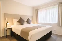 BKs Pioneer Motor Lodge