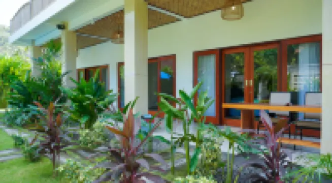 The Raka Villa Amed Pura Penataran Pucak Gunung Kembar-Kenusut附近的飯店