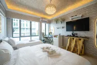 Regis by Ritz, Imago Mall Loft B